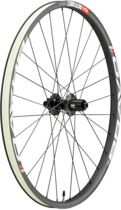 Notubes Juego De Ruedas ZTR Bravo Team Disc 6-Loch 27,5" Carbon -Tienda De Bicicletas 169651