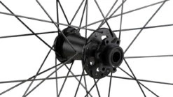 ZIPP Juego De Ruedas 3ZERO MOTO ZM2 Carbon Disc 6 Agujeros Boost 27,5" 10 ZIPP Juego De Ruedas 3ZERO MOTO ZM2 Carbon Disc 6 Agujeros Boost 27,5" -Tienda De Bicicletas 384510