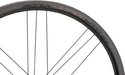 Campagnolo® Juego De Ruedas Bora Ultra WTO 33 Carbon Disc Center Lock 28" -Tienda De Bicicletas 435855