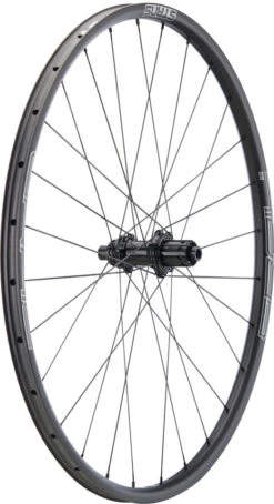 Tune Rueda Schwarzbrenner 20 Skyline Disc Center Lock Carbon 28"